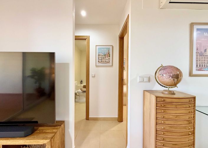 Image No.8-2 Bed Apartment for sale