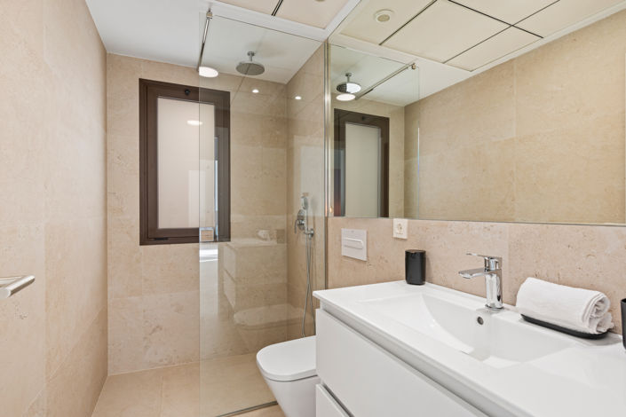 Image No.2-3 Bed Villa / Detached for sale