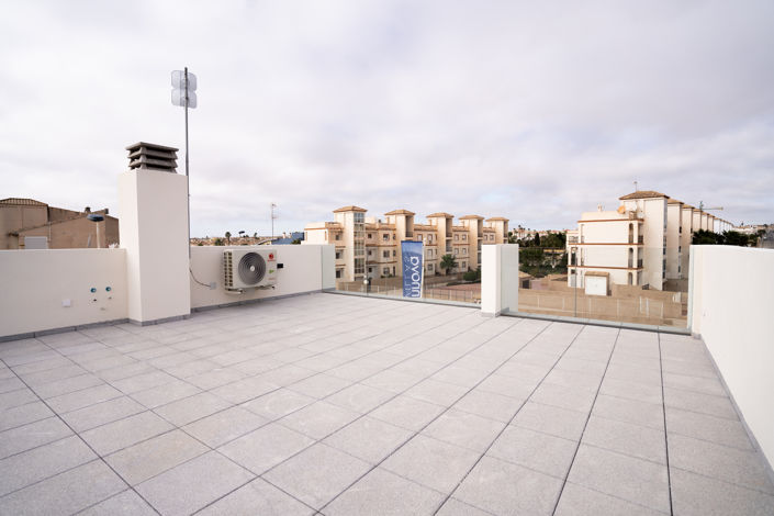 Image No.17-2 Bed Apartment for sale