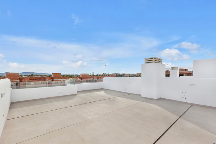 Image No.34-3 Bed Penthouse for sale