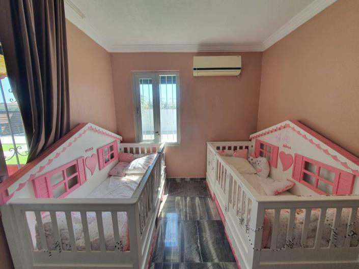 Image No.43-Villa / Détaché de 9 chambres à vendre à Didim