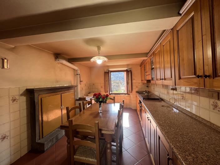Image No.4-3 Bed House for sale
