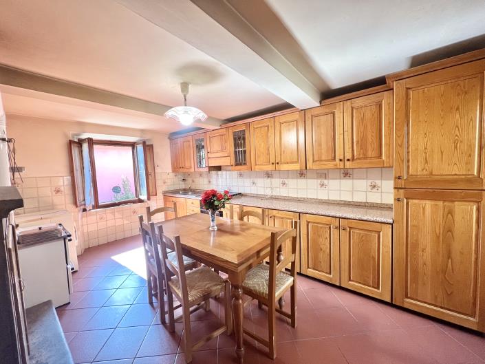 Image No.7-3 Bed House for sale