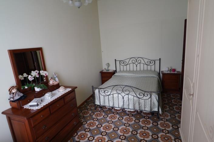 Image No.10-5 Bed House/Villa for sale