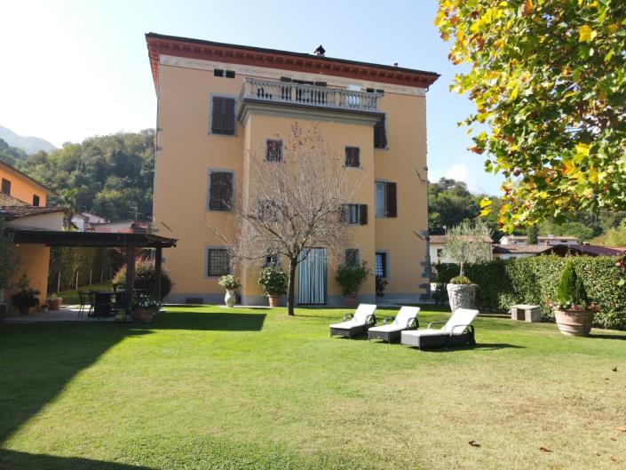 Image No.7-5 Bed House/Villa for sale