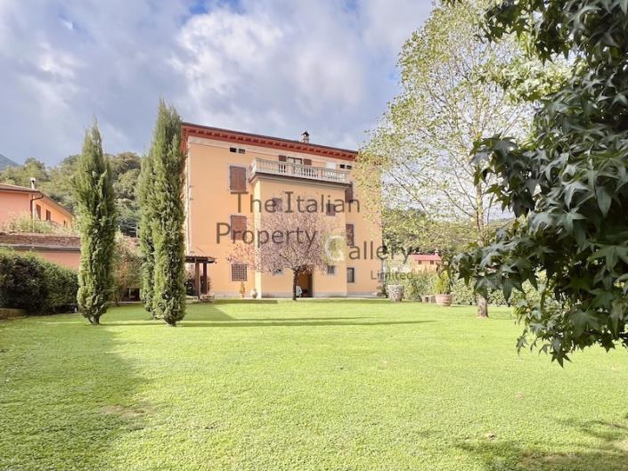 Image No.11-5 Bed House/Villa for sale