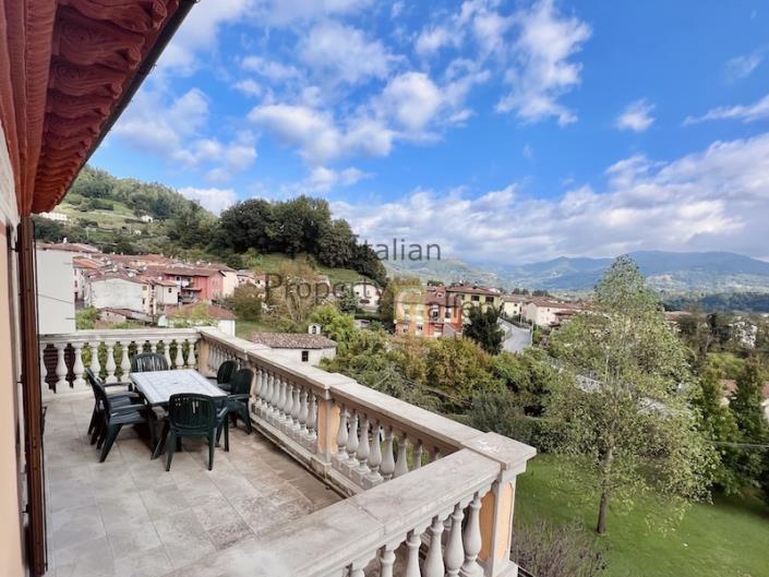 Image No.6-5 Bed House/Villa for sale