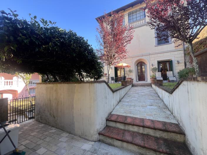 Image No.8-Casa con 4 dormitorios en venta