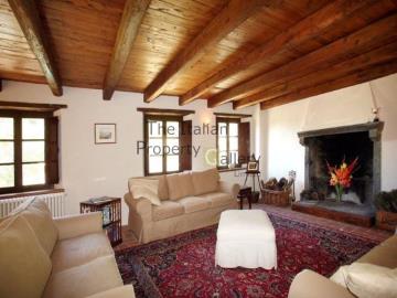 main-lounge