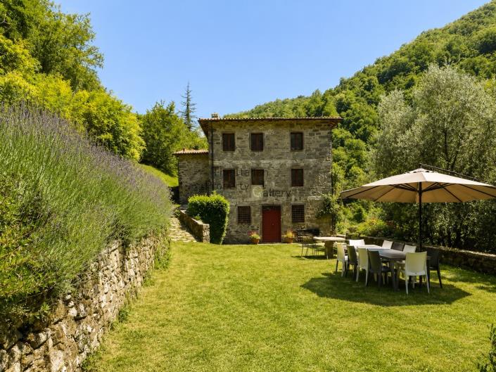 Image No.19-5 Bed House for sale