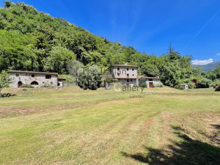 Image No.29-5 Bed House for sale