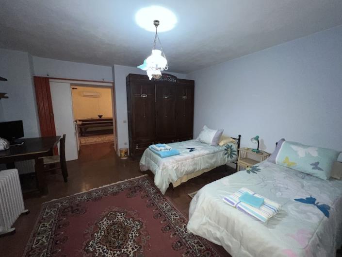 Image No.15-2 Bed House for sale
