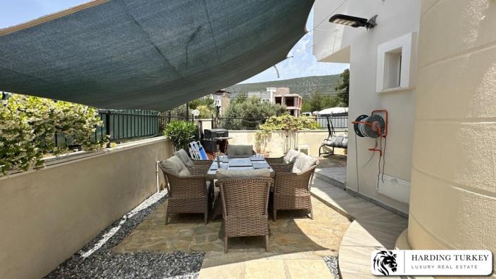 Image No.8-4 Bed Villa / Detached for sale