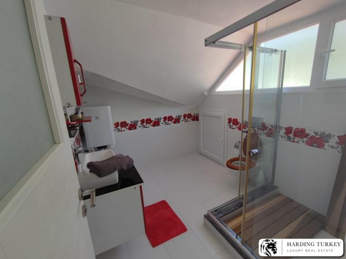 Image No.27-6 Bed Villa / Detached for sale