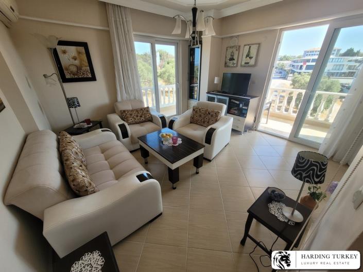 Image No.10-3 Bed Duplex for sale