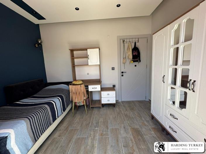 Image No.14-3 Bed Semi-Detached for sale
