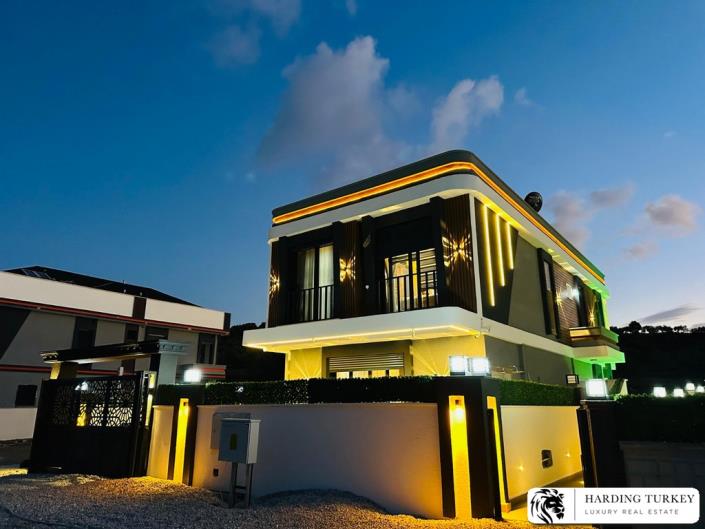 Image No.25-3 Bed Semi-Detached for sale