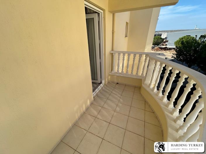 Image No.32-3 Bed Duplex for sale