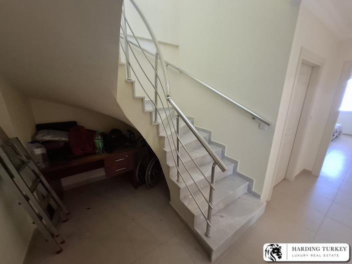 Image No.9-3 Bed Duplex for sale