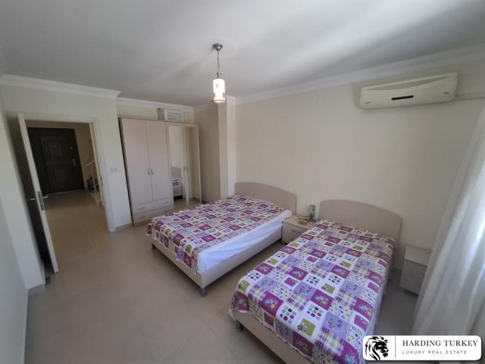 Image No.11-3 Bed Duplex for sale