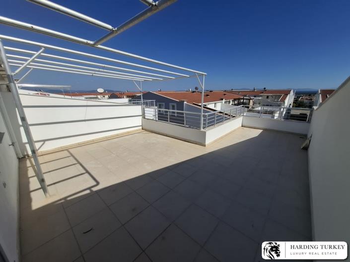 Image No.28-3 Bed Duplex for sale