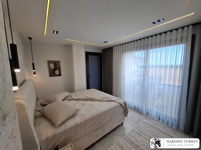 Image No.23-3 Bed Semi-Detached for sale