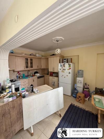 Image No.19-4 Bed Semi-Detached for sale