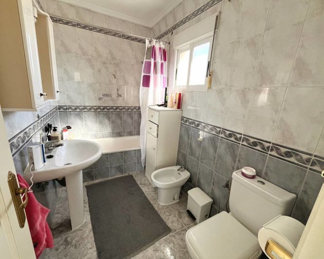 Image No.21-3 Bed Villa for sale