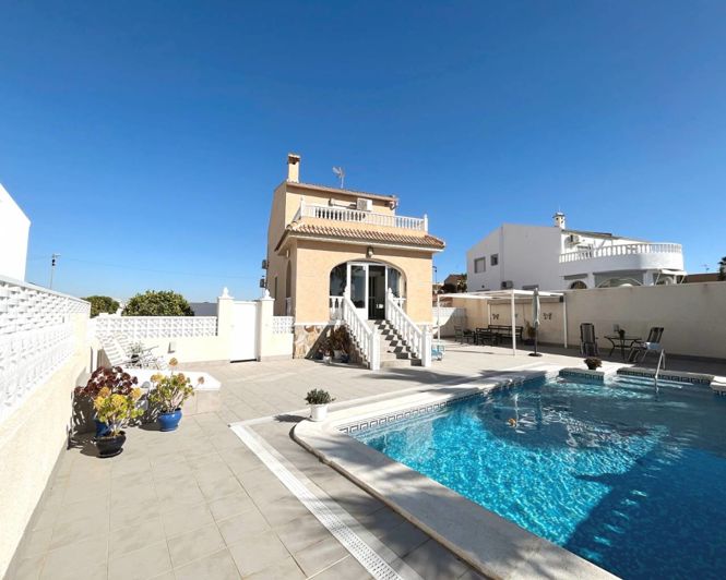 Image No.2-3 Bed Villa for sale