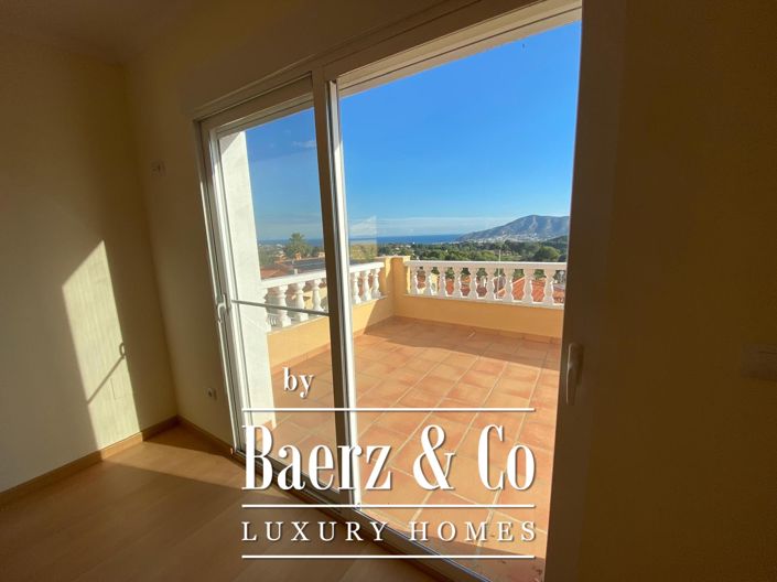 Image No.8-4 Bed Villa for sale