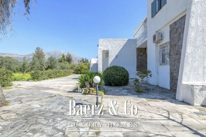 Image No.7-Propriété de 7 chambres à vendre à Eretria