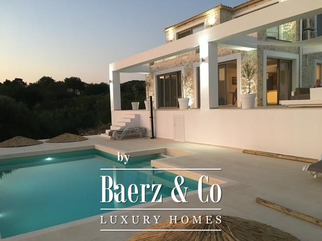 Image No.2-2 Bed Villa for sale