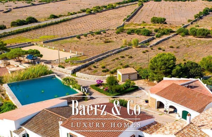 Image No.2-5 Bed Property for sale