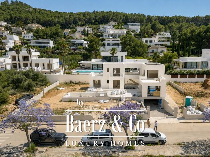 Image No.5-4 Bed Villa for sale