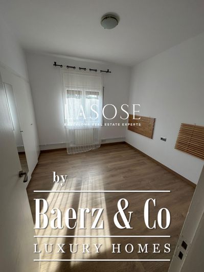 Image No.35-6 Bed Property for sale