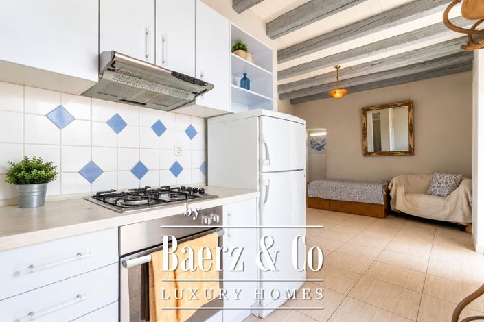 Image No.2-2 Bed Townhouse for sale