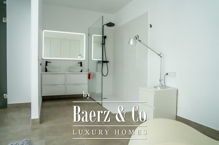 Image No.30-2 Bed Penthouse for sale