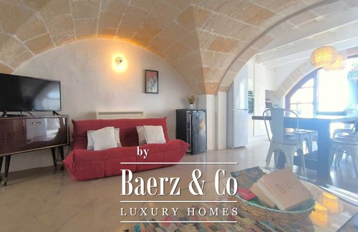 Image No.8-4 Bed House for sale