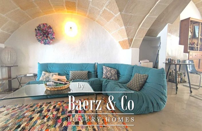 Image No.9-4 Bed House for sale