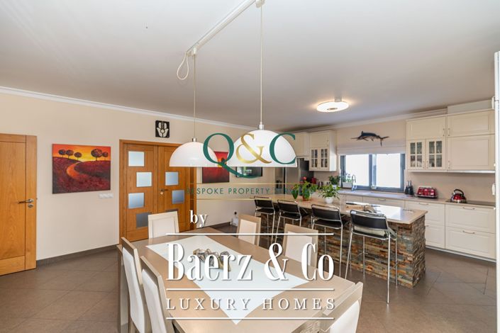 Image No.35-4 Bed Property for sale
