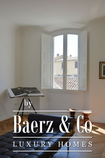 Image No.19-4 Bed Townhouse for sale