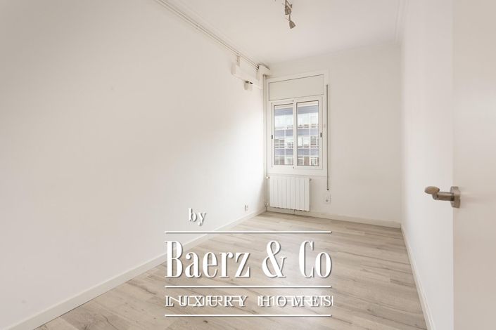 Image No.27-3 Bed Apartment for sale