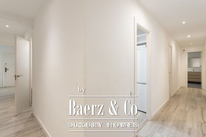 Image No.29-3 Bed Apartment for sale