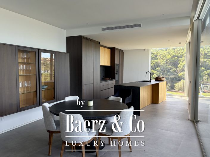 Image No.24-6 Bed Villa for sale