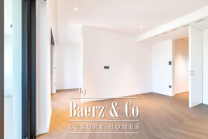 Image No.8-3 Bed Apartment for sale