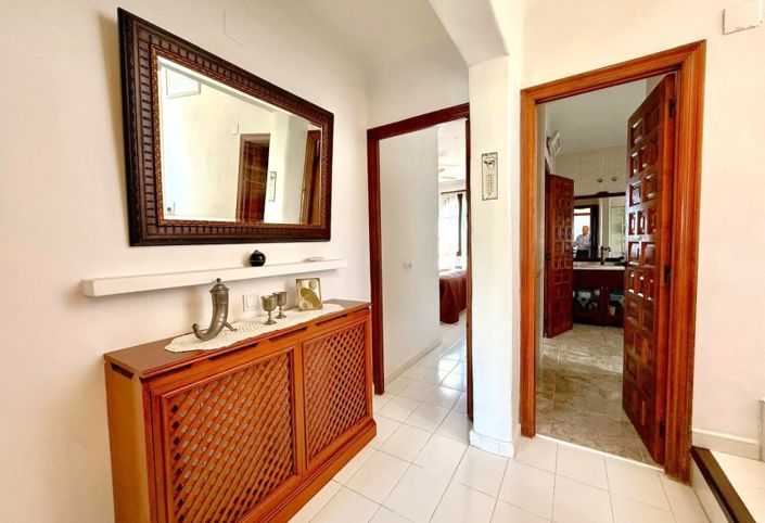 Image No.11-3 Bed Villa for sale