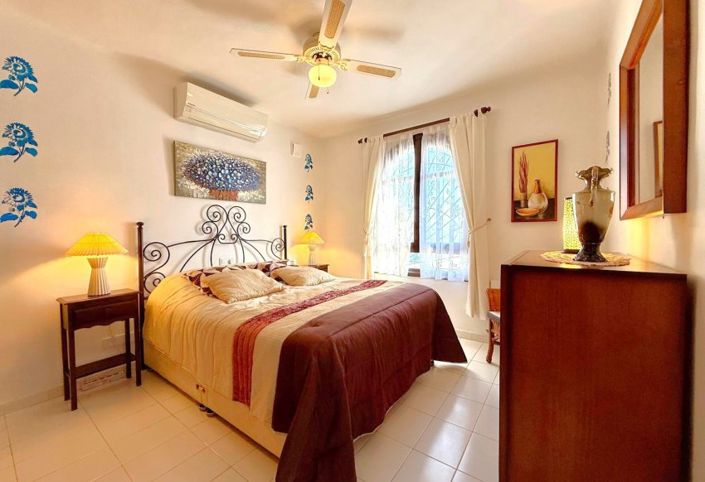 Image No.13-3 Bed Villa for sale