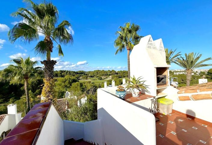 Image No.27-3 Bed Villa for sale