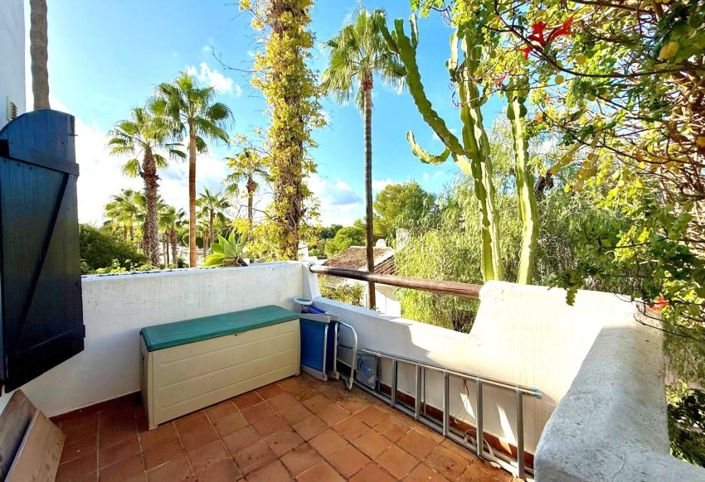 Image No.28-3 Bed Villa for sale