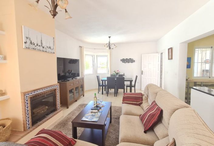 Image No.2-2 Bed Villa for sale